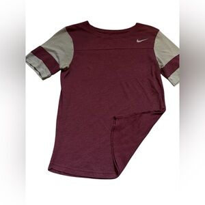 Nike Maroon/Gray stadium fan top! Size woman’s Small!